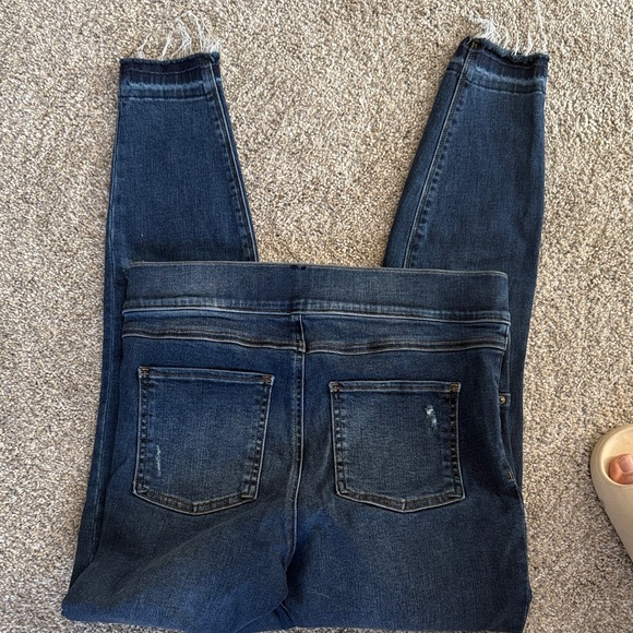 SPANX Dark Blue Stretch Skinny Jeans, Size Medium - Picture 4 of 4